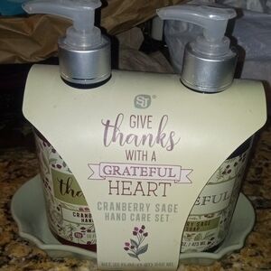 CranberrySage HandCare Set